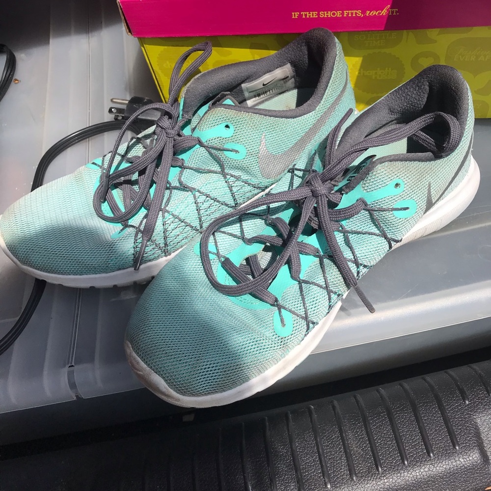 Nike Free Run Women’s Sneakers